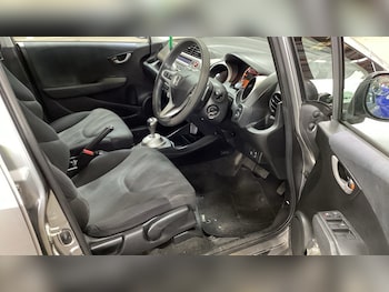 Used Honda Jazz 2009 for sale - 79144424: Photo
