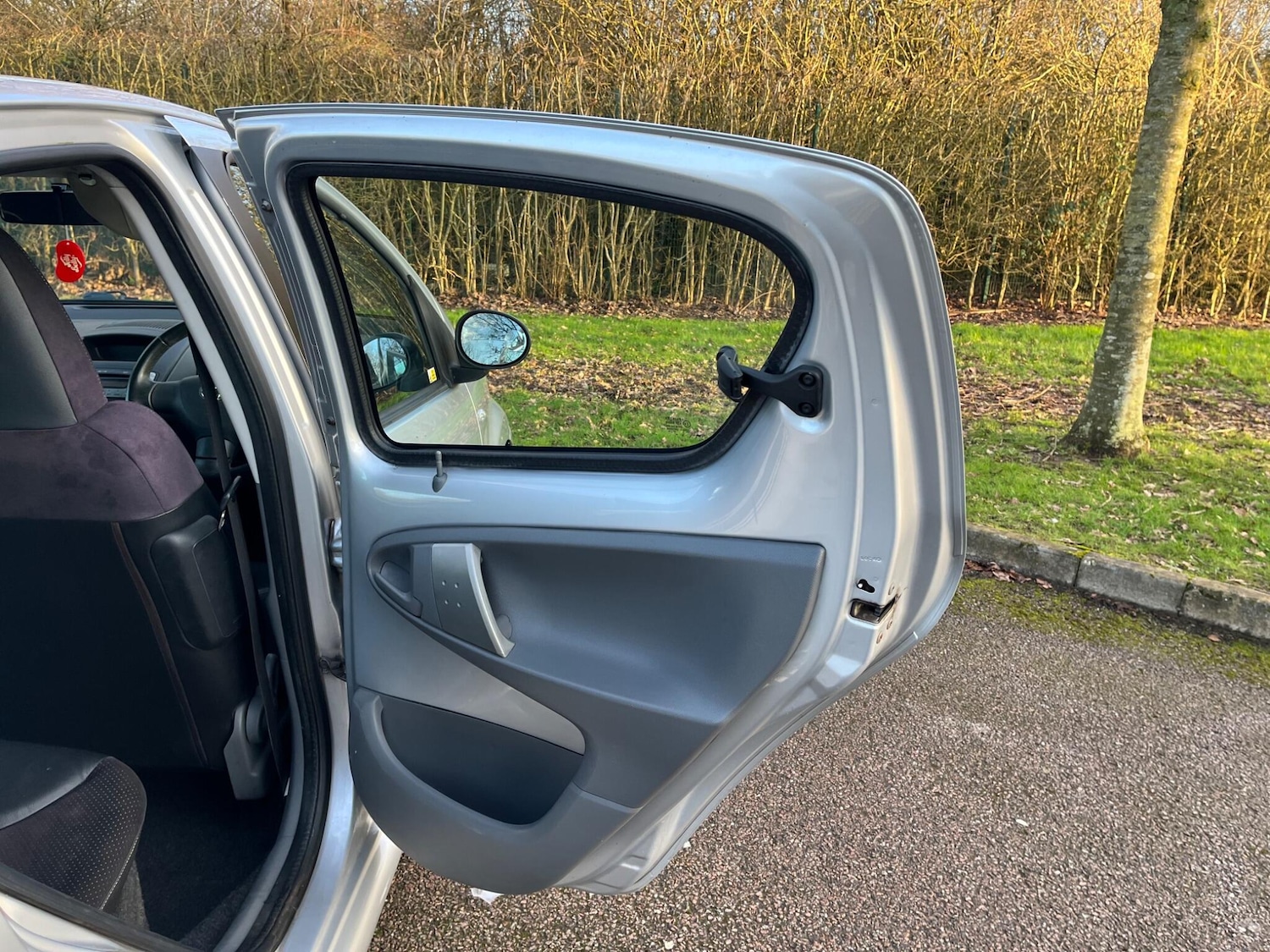 Used Toyota AYGO 2009 for sale - 77564665: Photo 24