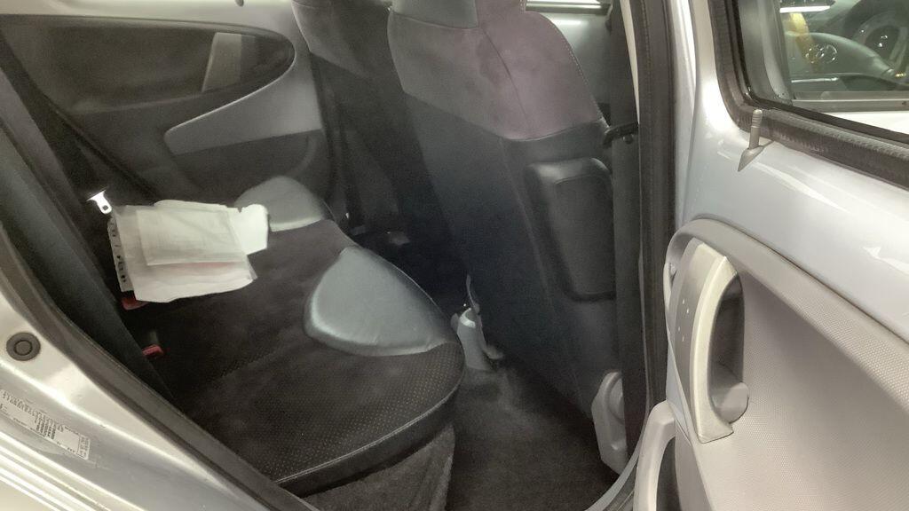 Used Toyota AYGO 2009 for sale - 77564665: Photo 5