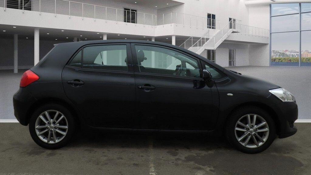 Used Toyota Auris 2009 for sale - 77358982: Photo 10