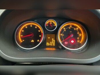 Used Vauxhall Corsa 2013 for sale - 78170860: Photo