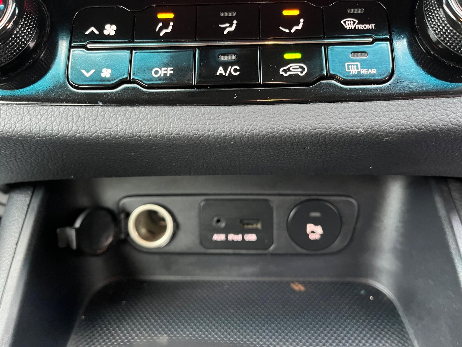 Used Kia Sportage 2010 for sale - 77177784: Photo 28