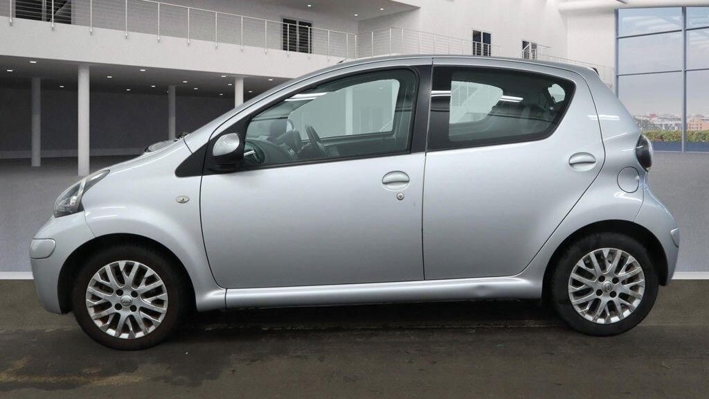 Used Toyota AYGO 2009 for sale - 77400629: Photo 11