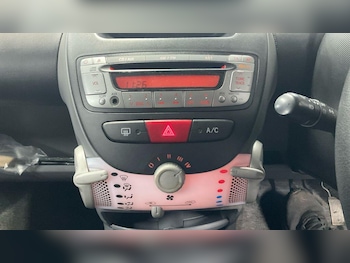 Used Toyota AYGO 2009 for sale - 77400629: Photo