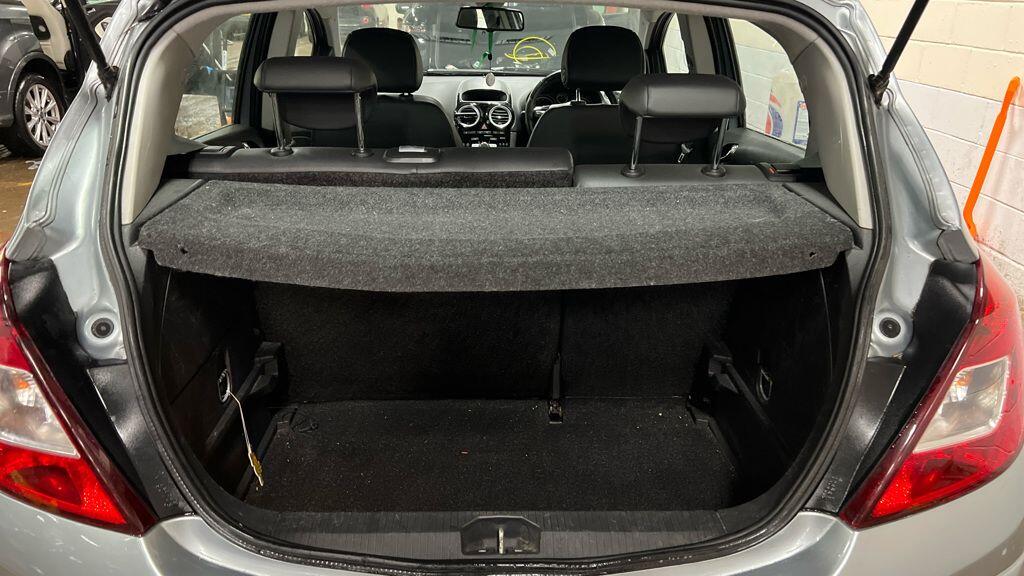 Used Vauxhall Corsa 2010 for sale - 77315468: Photo 5