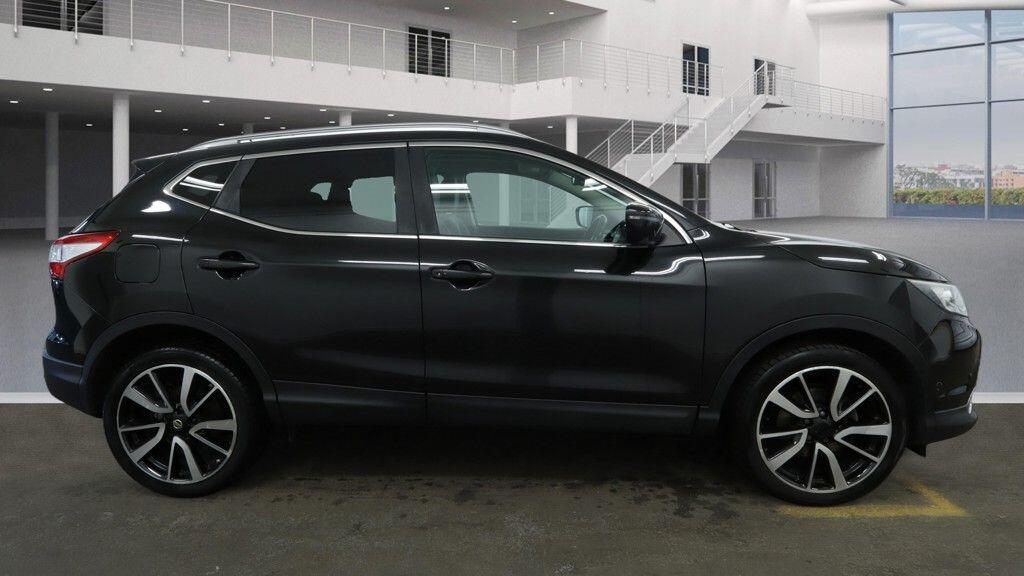 Used Nissan Qashqai 2016 for sale - 77177785: Photo 10