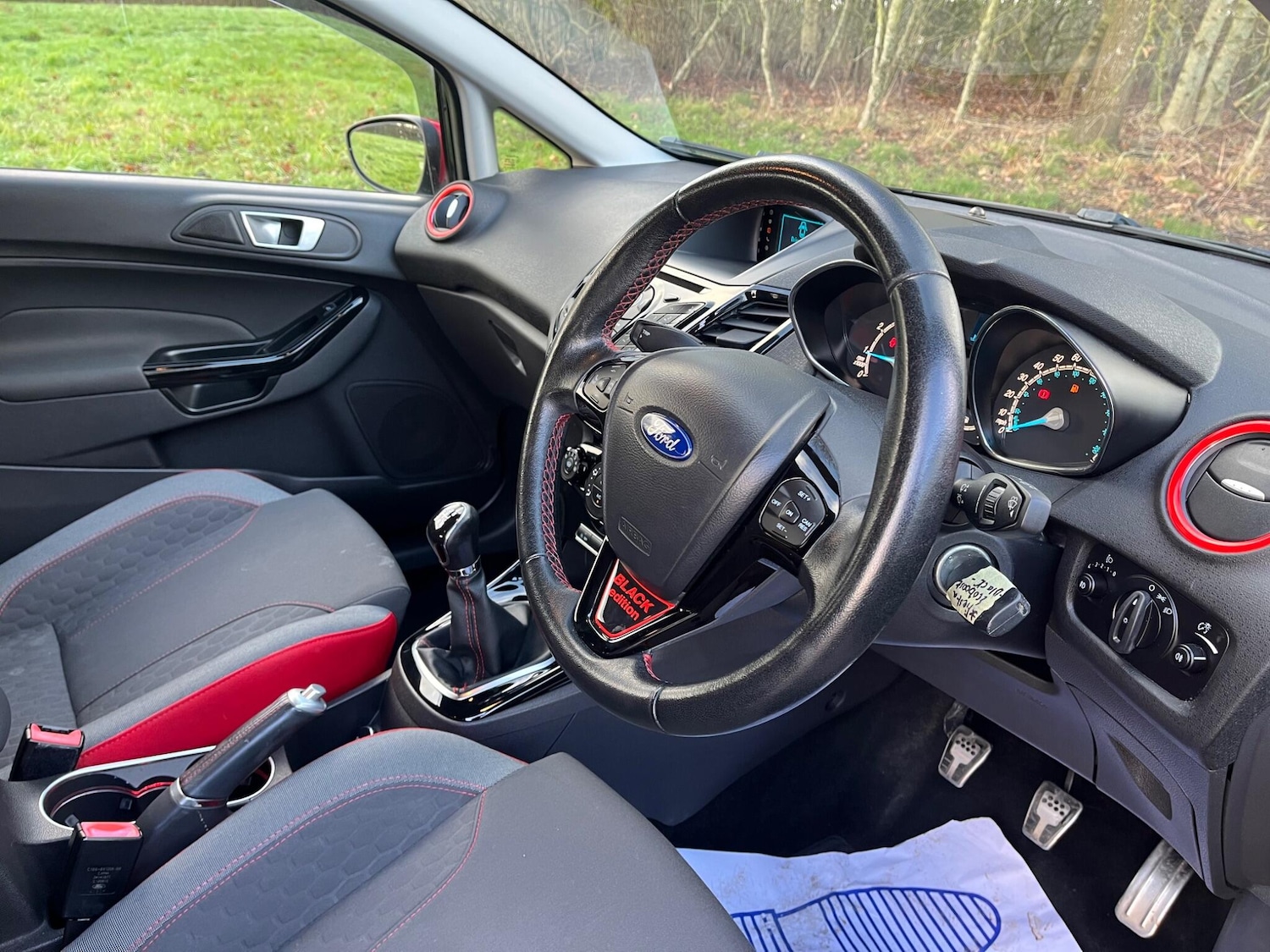 Used Ford Fiesta 2015 for sale - 77177790: Photo 12