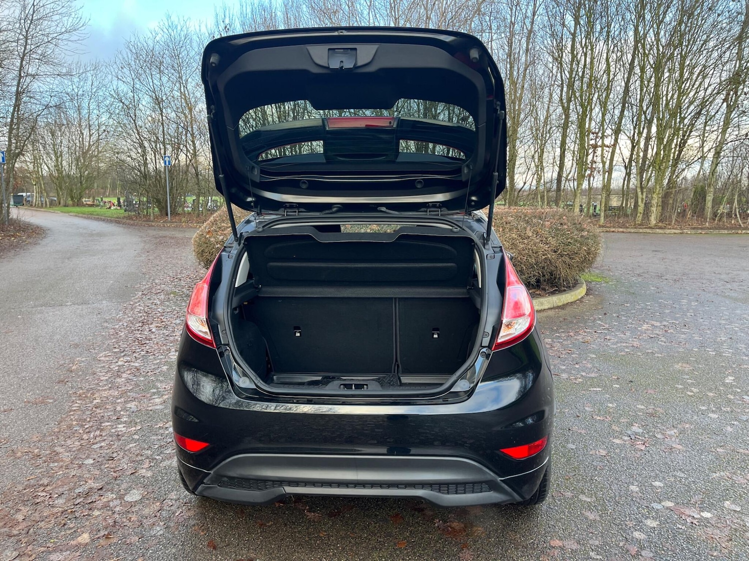 Used Ford Fiesta 2015 for sale - 77177790: Photo 19