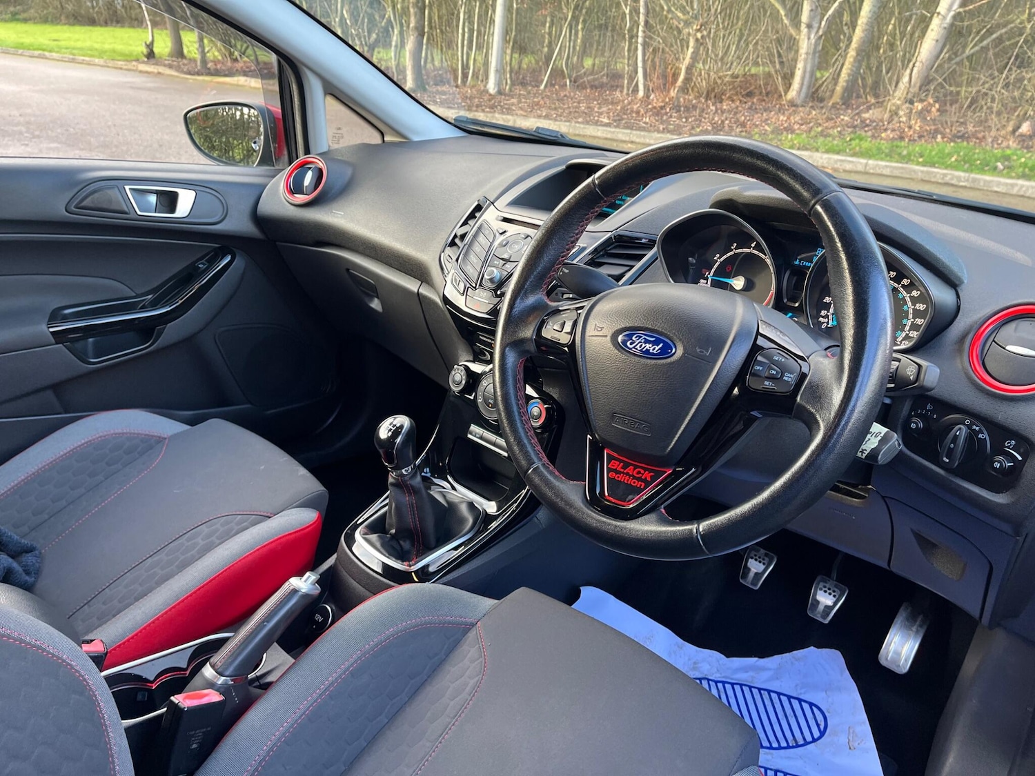 Used Ford Fiesta 2015 for sale - 77177790: Photo 27