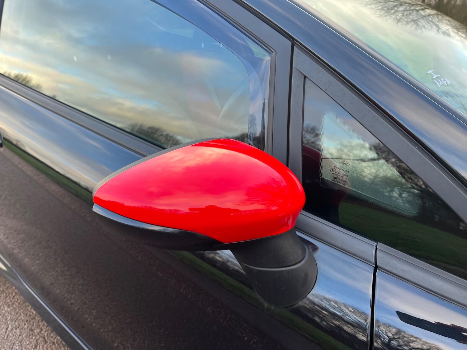 Used Ford Fiesta 2015 for sale - 77177790: Photo 44