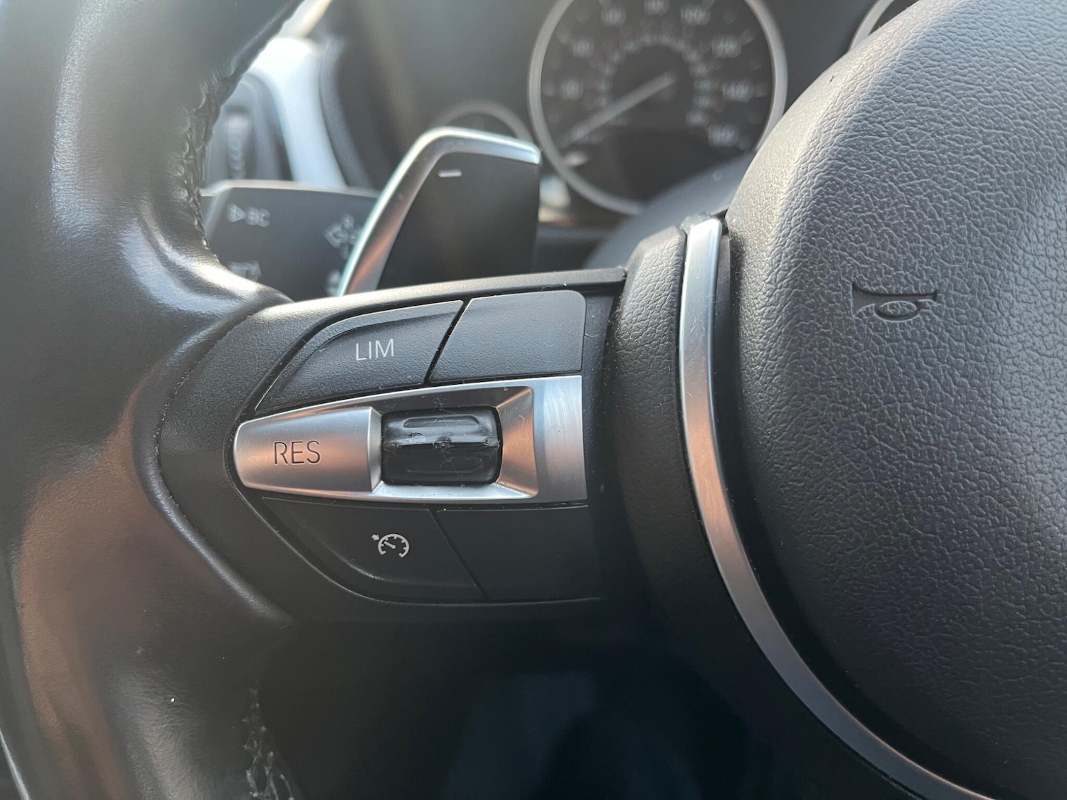 Used BMW 3 Series 2017 for sale - 77177786: Photo 12