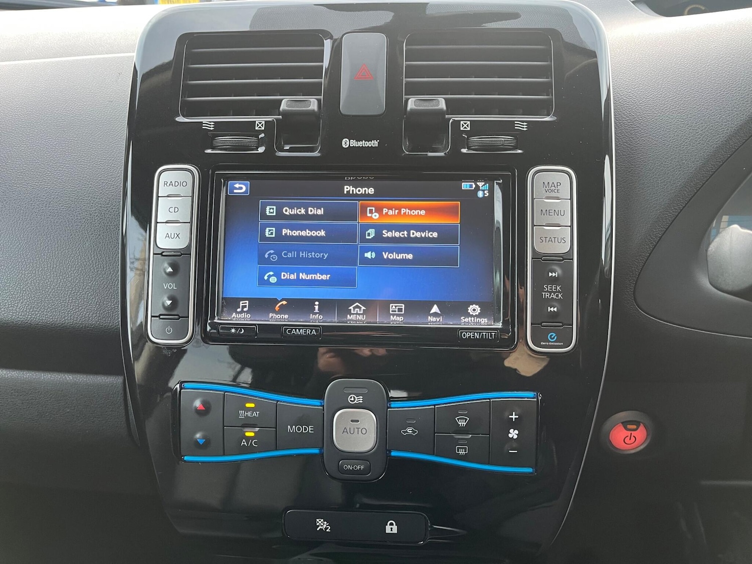 Used Nissan Leaf 2016 for sale - 77177780: Photo 2