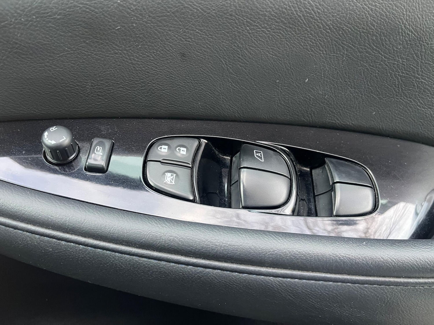 Used Nissan Leaf 2016 for sale - 77177780: Photo 51