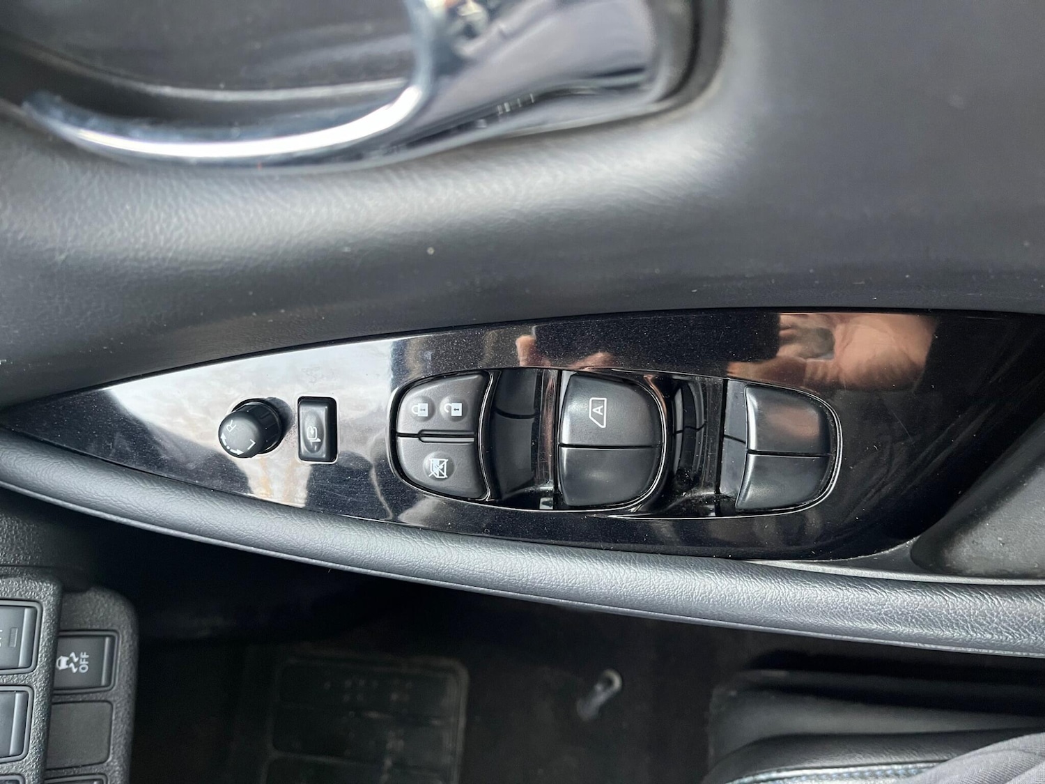 Used Nissan Leaf 2016 for sale - 77177780: Photo 9