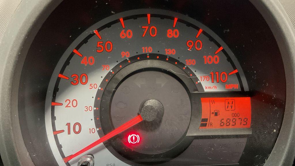 Used Toyota AYGO 2009 for sale - 77564657: Photo 3