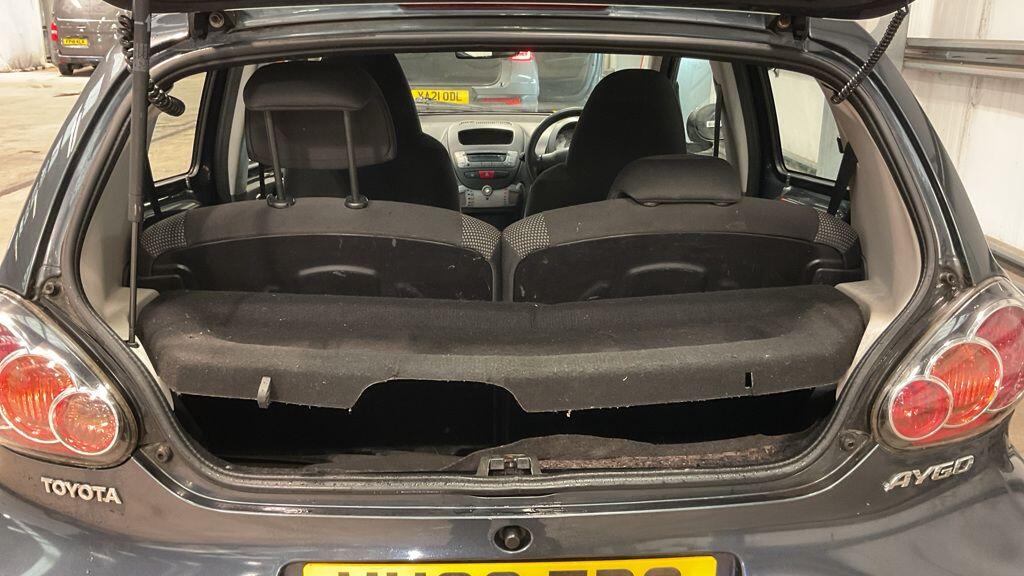 Used Toyota AYGO 2009 for sale - 77564657: Photo 6