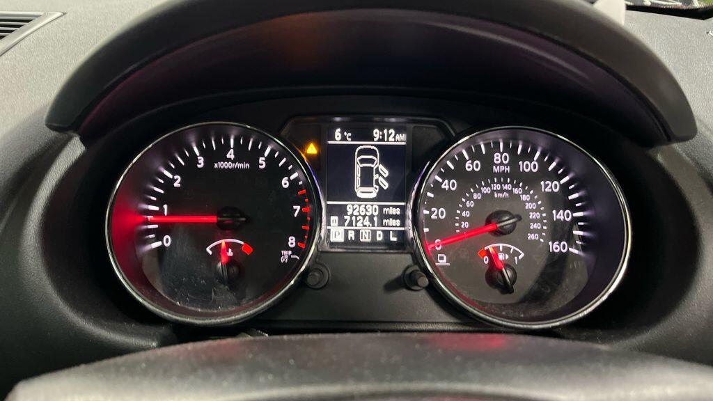 Used Nissan Qashqai 2013 for sale - 77898304: Photo 3