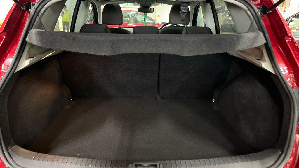 Used Nissan Qashqai 2013 for sale - 77898304: Photo 6