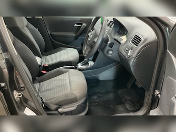 Used Volkswagen Polo 2010 for sale - 78529709: Photo