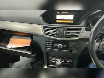 Used Mercedes-Benz E Class 2011 for sale - 78823410: Photo