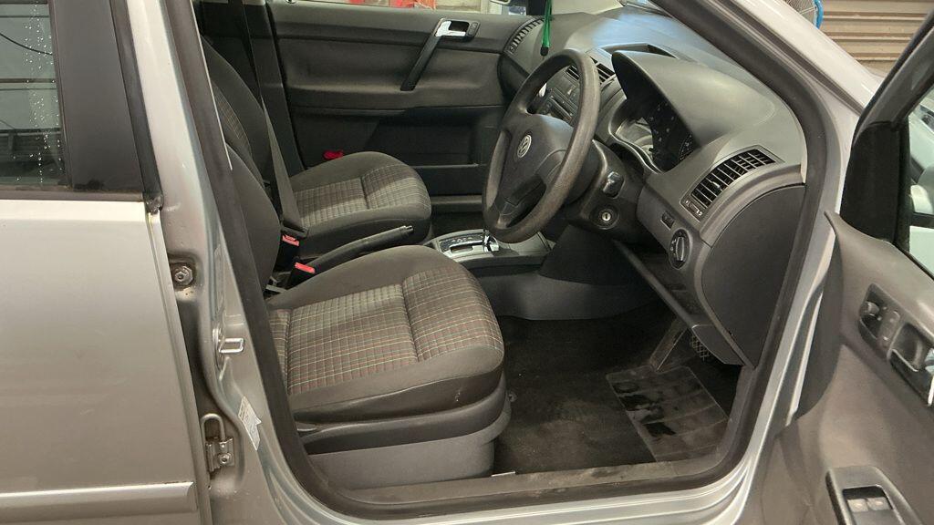 Used Volkswagen Polo for sale - 77799242: Photo 4