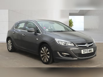 Used Vauxhall Astra 2013 for sale - 79122195: Photo