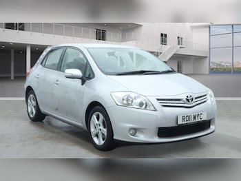 Toyota Auris feature image