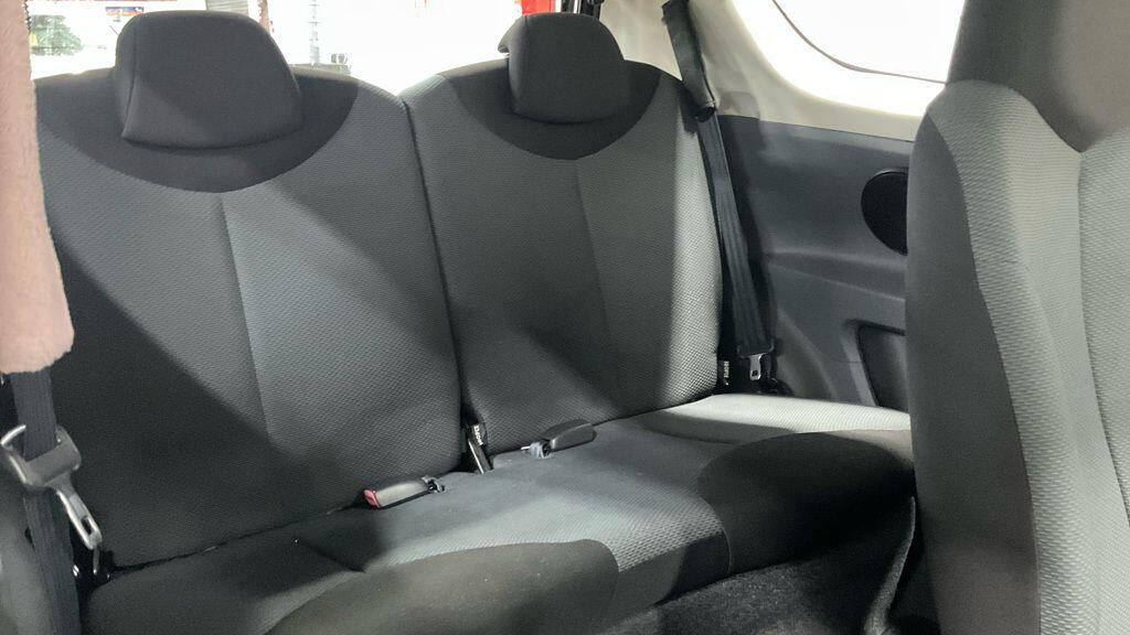 Used Toyota AYGO 2006 for sale - 77320954: Photo 5