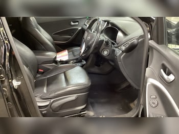 Used Hyundai Santa Fe 2013 for sale - 79000111: Photo