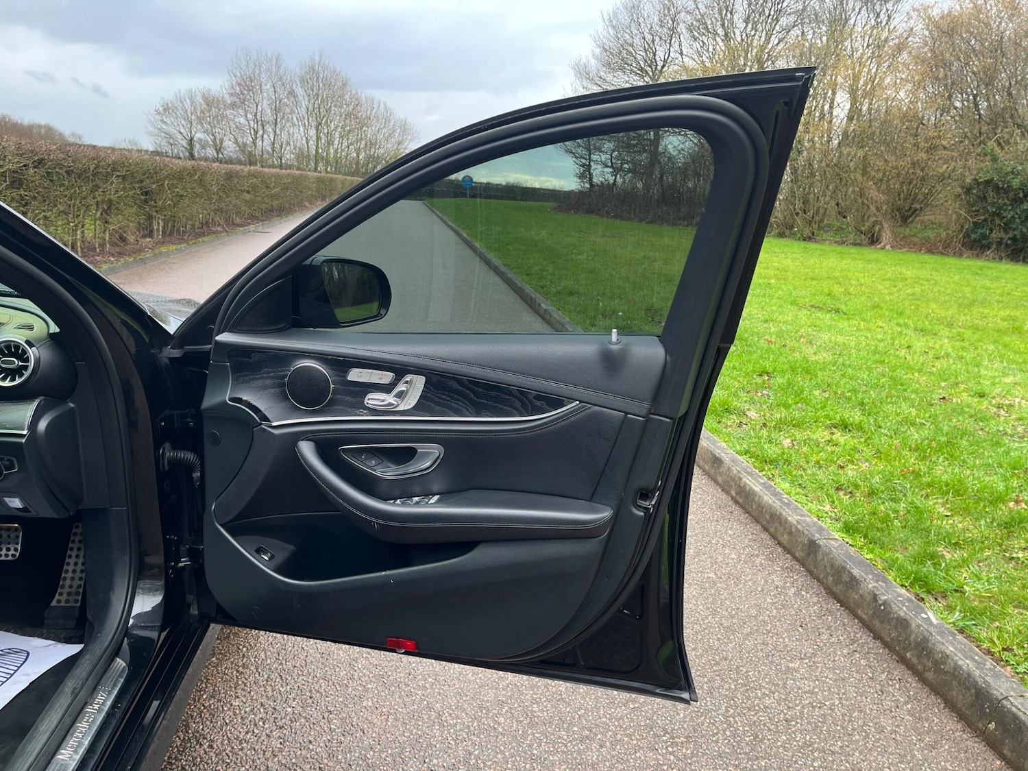 Used Mercedes-Benz E Class 2016 for sale - 77710268: Photo 27