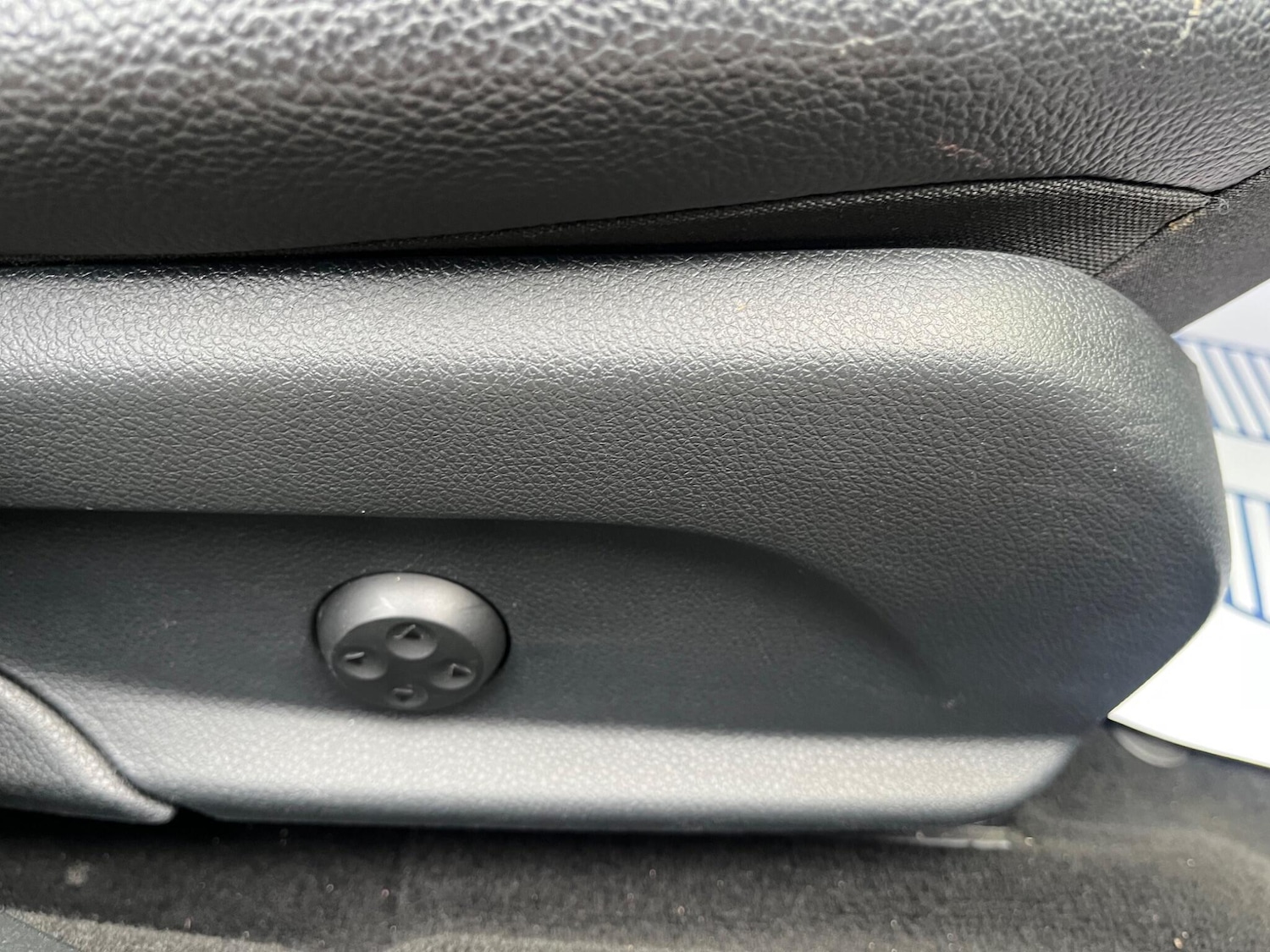 Used Mercedes-Benz E Class 2016 for sale - 77710268: Photo 46