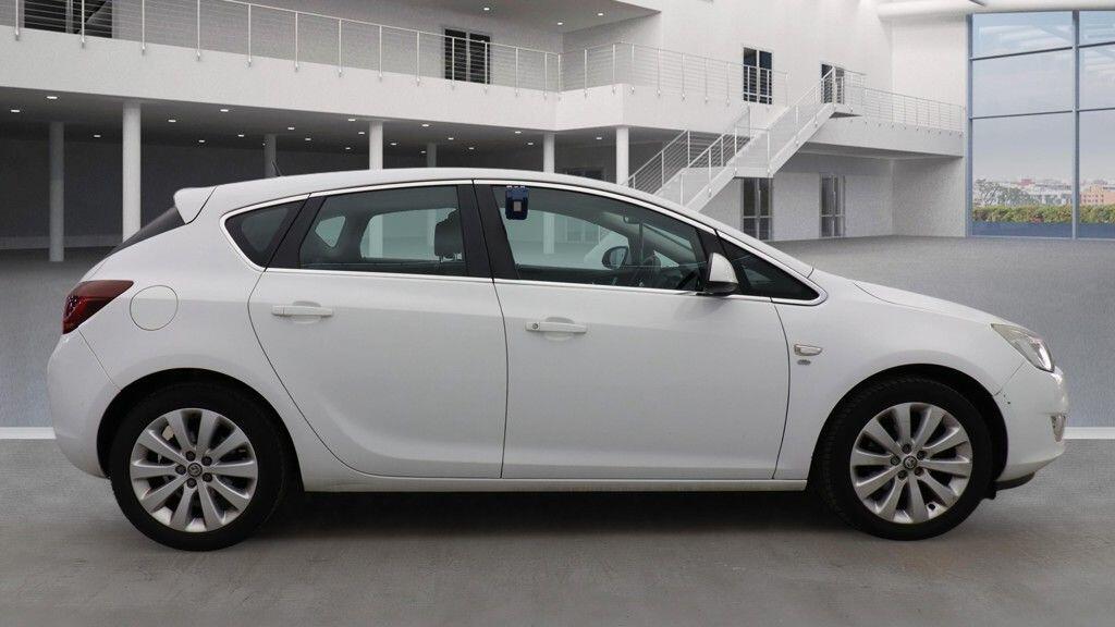 Used Vauxhall Astra 2011 for sale - 77898534: Photo 8