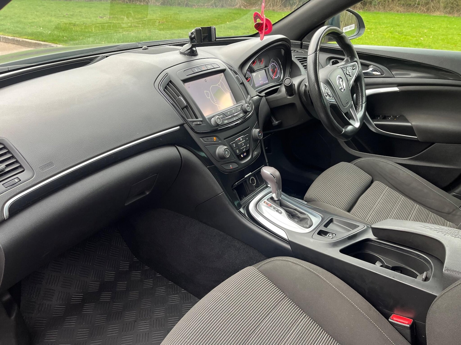 Used Vauxhall Insignia 2015 for sale - 77358811: Photo 18