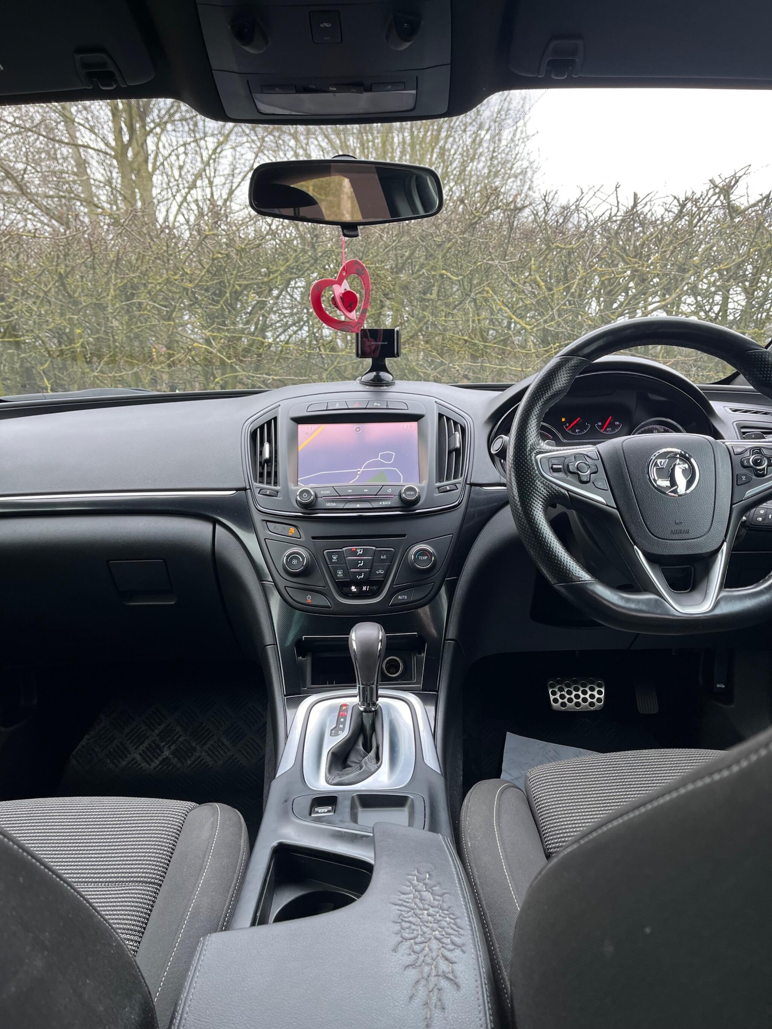 Used Vauxhall Insignia 2015 for sale - 77358811: Photo 28