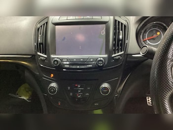 Used Vauxhall Insignia 2015 for sale - 77358811: Photo