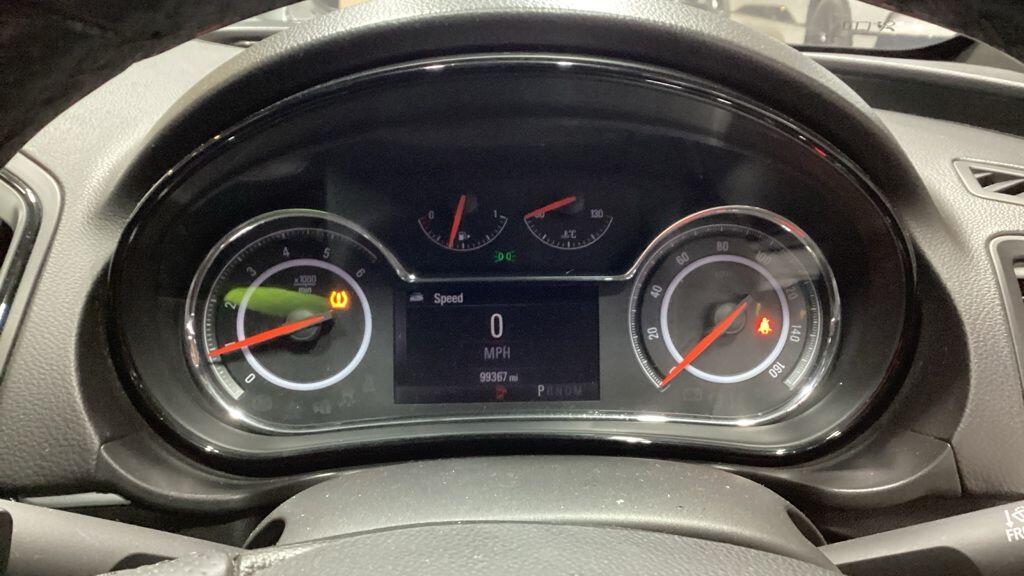 Used Vauxhall Insignia 2015 for sale - 77358811: Photo 3