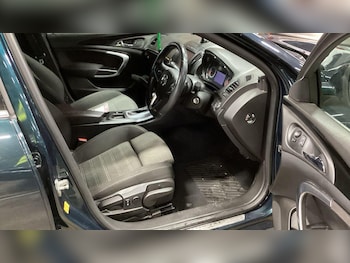 Used Vauxhall Insignia 2015 for sale - 77358811: Photo