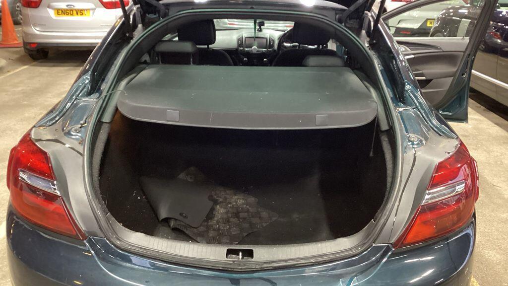 Used Vauxhall Insignia 2015 for sale - 77358811: Photo 5