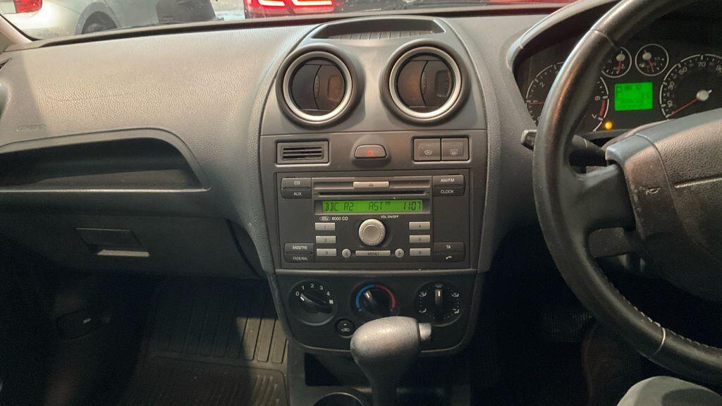 Used Ford Fiesta 2007 for sale - 77358795: Photo 2