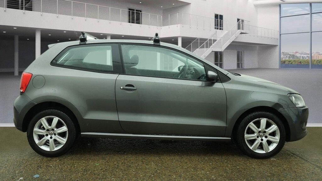 Used Volkswagen Polo 2010 for sale - 77478884: Photo 9