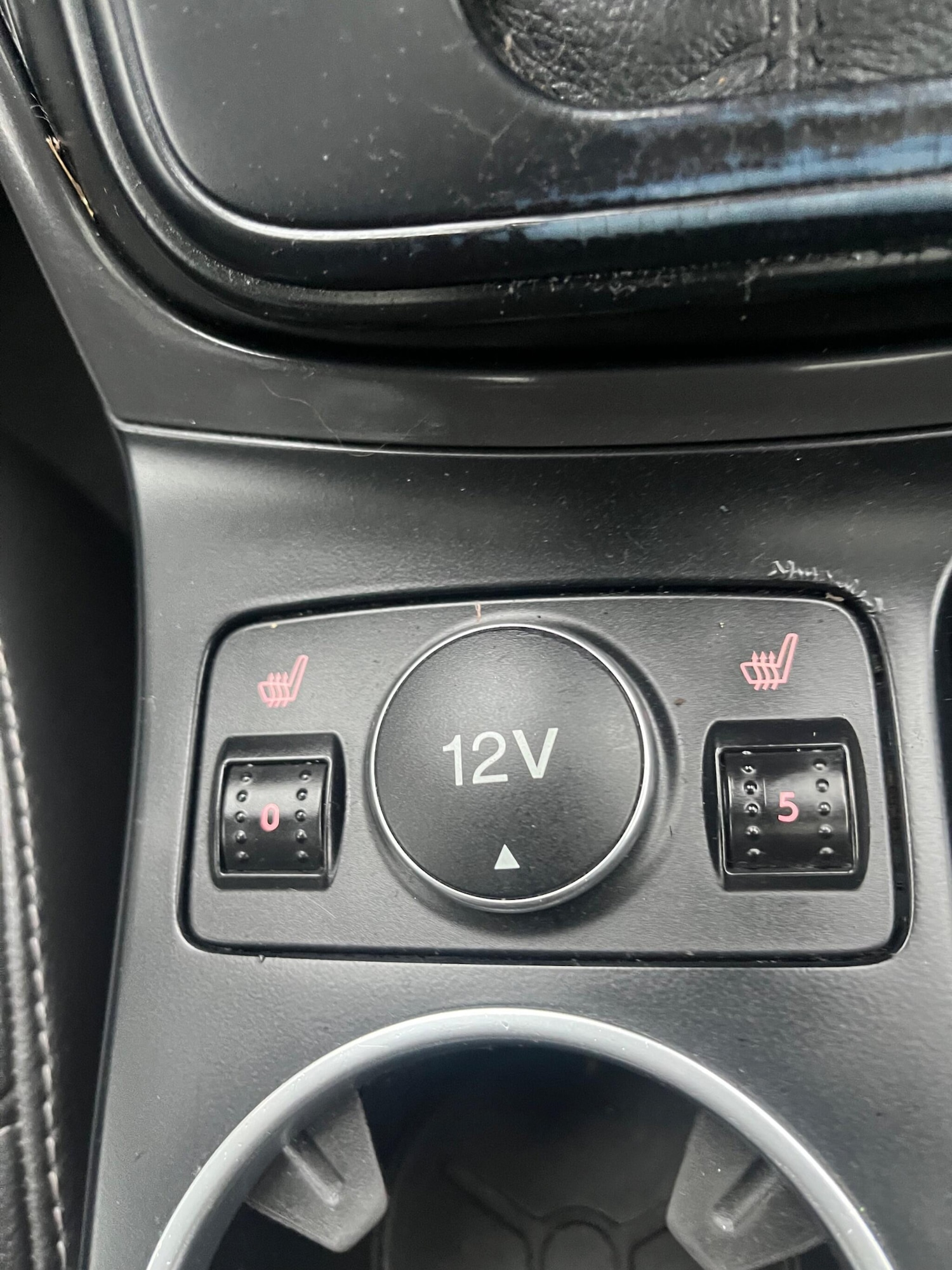 Used Ford Kuga 2016 for sale - 77177778: Photo 12