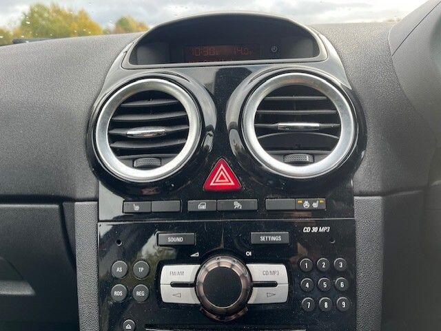 Used Vauxhall Corsa 2014 for sale - 77177779: Photo 3