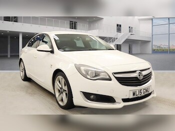 Used Vauxhall Insignia 2015 for sale - 77683903: Photo