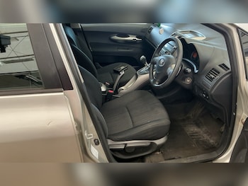 Used Toyota Auris 2007 for sale - 78823411: Photo