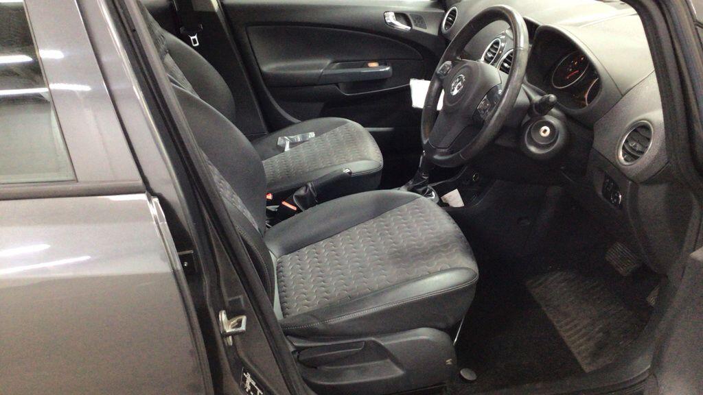 Used Vauxhall Corsa 2011 for sale - 77177791: Photo 4