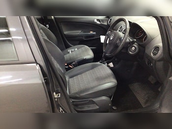 Used Vauxhall Corsa 2011 for sale - 77177791: Photo