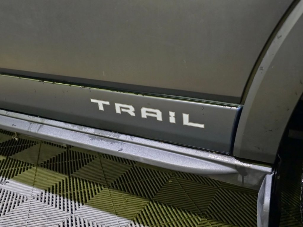 Vehicle 44
