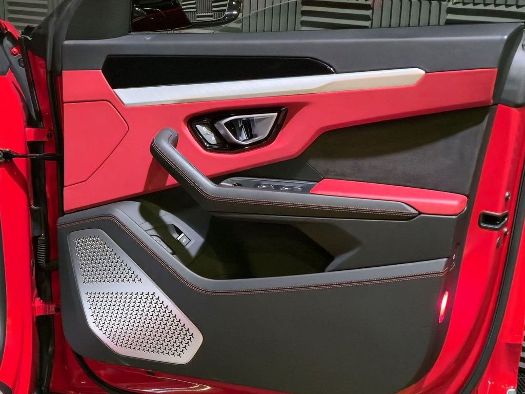 Used Lamborghini Urus 2019 for sale - 77140217: Photo 22