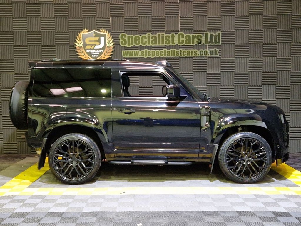 Used Land Rover Defender 2022 for sale - 76655479: Photo 29