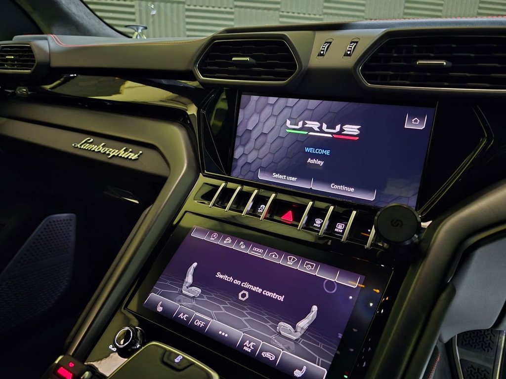 Used Lamborghini Urus 2022 for sale - 77720407: Photo 14